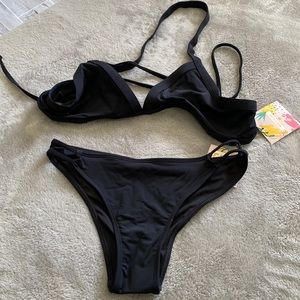 Fleo Bikini Bottoms Black 🖤
